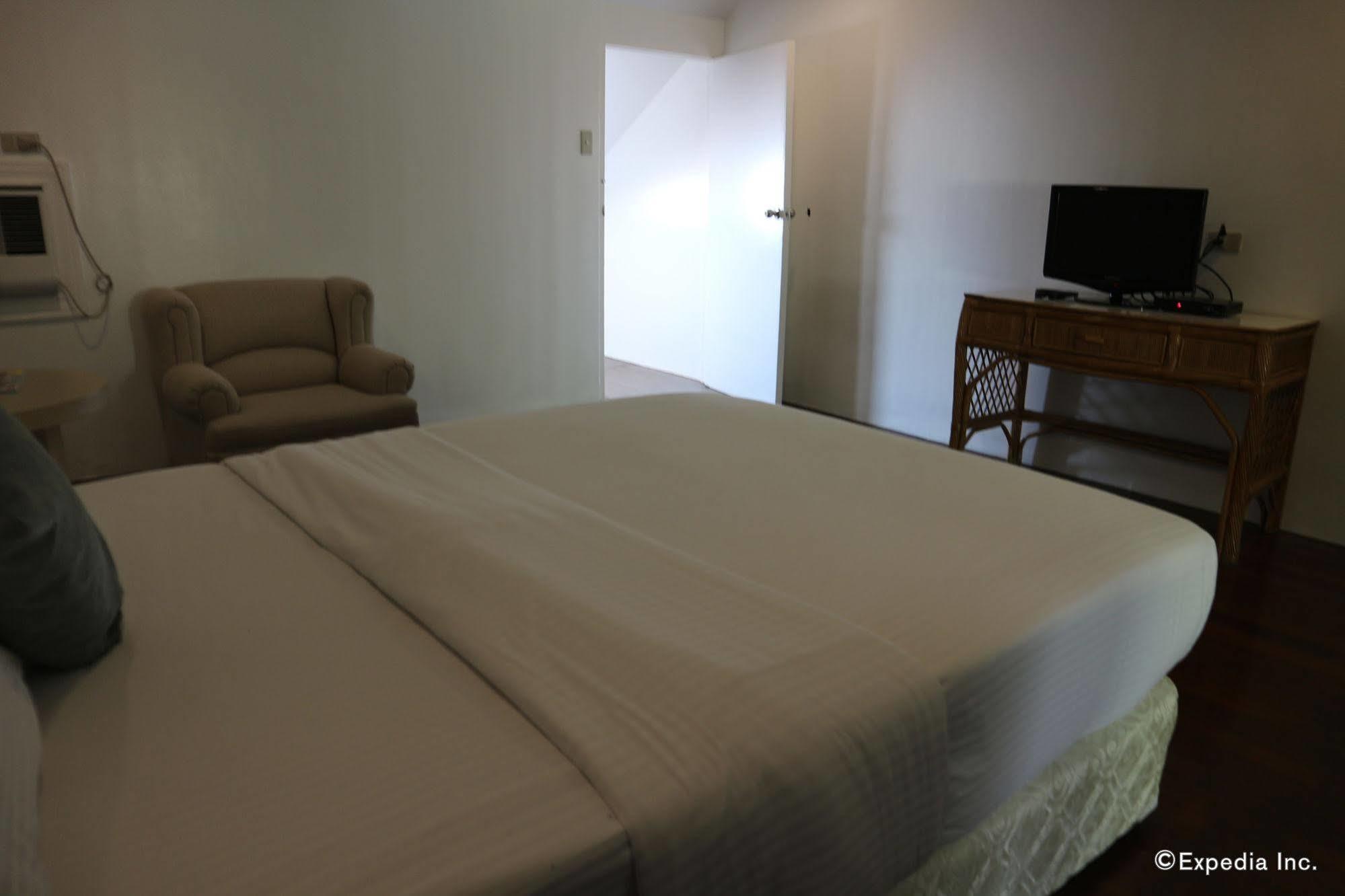 Sta. Monica Beach Club Dumaguete City Eksteriør bilde